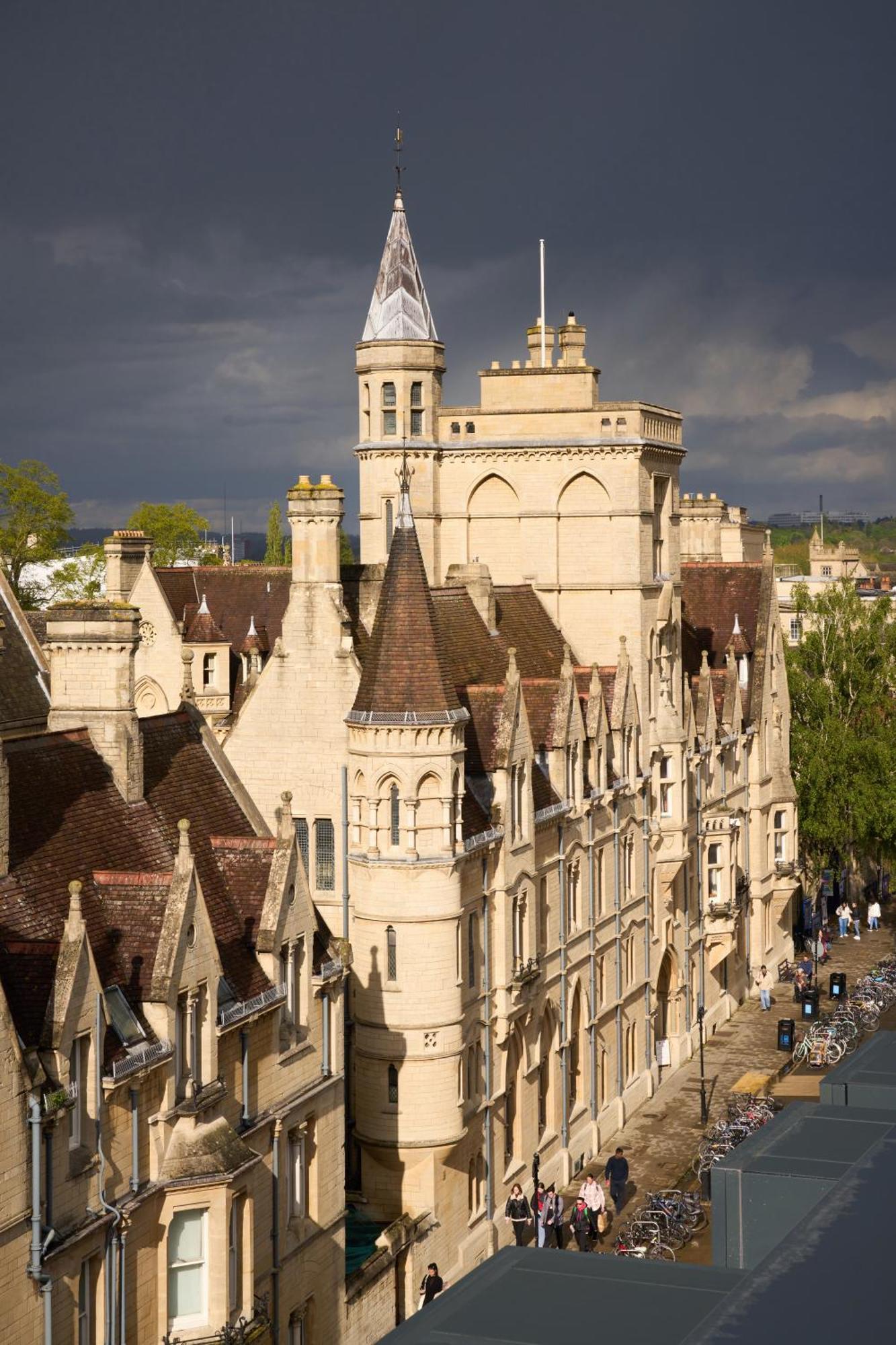 The Store Oxford Kültér fotó